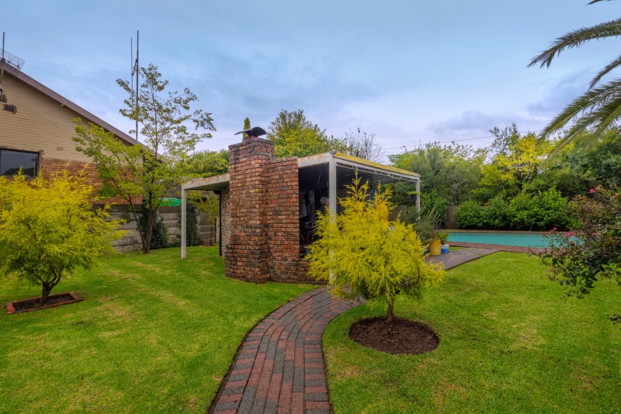 5 Bedroom Property for Sale in Jordania Free State